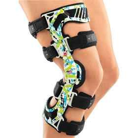 PictureM.4s funkcijska čvrsta opornica z zglobom physioglide za omejitev fleksije in ekstenzije kolena